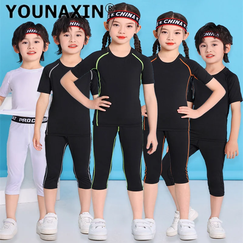 2 Pieces Unisex Children's Sportswear Short-sleeves T-shirts Cropped Pants Boy Kids Running Girl's Activewear S M L XL 2XL 3XL
2 Pieces Unisex Children's Sportswear Short-sleeves T-shirts Cropped Pants Boy Kids Running Girl's Activewear S M L XL 2XL 3XL