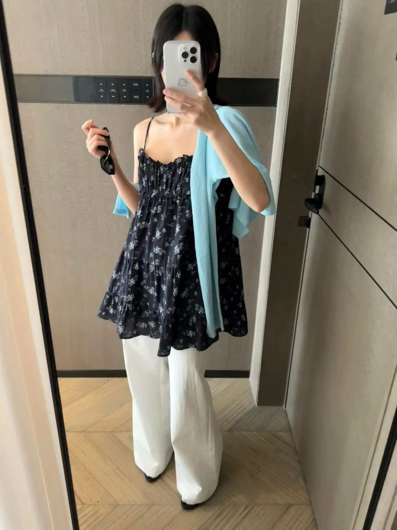 Commute Floral Halter Dress Women Gentle Style Korean System Slimming Print Strapless Gown City Countryside Versatile Summer
Commute Floral Halter Dress Women Gentle Style Korean System Slimming Print Strapless Gown City Countryside Versatile Summer