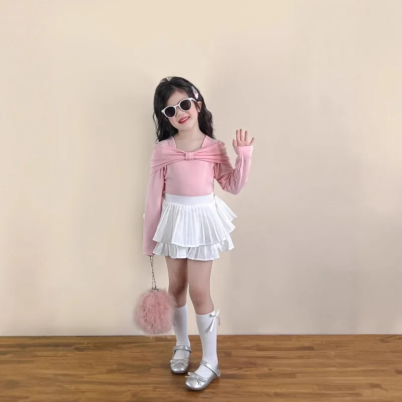 girls set 2025 autumn spring korean style sweet cute well designed pink bow top white pleated skirt two piece set
girls set 2025 autumn spring korean style sweet cute well designed pink bow top white pleated skirt two piece set