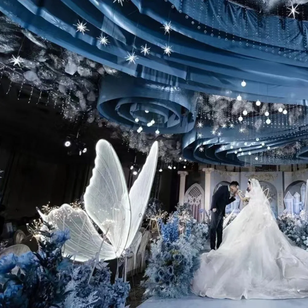 Stage Butterfly LED Lights for Wedding, Ceiling Light, Romantic and Creative Hanging Lamp, Butterflies, Party Decoration
Stage Butterfly LED Lights for Wedding, Ceiling Light, Romantic and Creative Hanging Lamp, Butterflies, Party Decoration