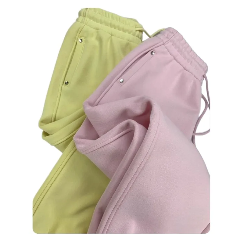 Женские высокие универсальные леггинсы на шнурке, новые осенние и зимние бархатные утолщенные повседневные теплые спортивные штаны с высокой талией
Женские высокие универсальные леггинсы на шнурке, новые осенние и зимние бархатные утолщенные повседневные теплые спортивные штаны с высокой талией