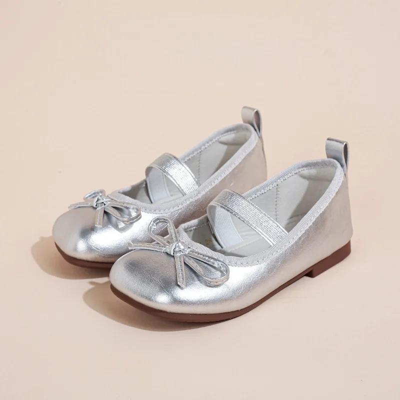 Girls Ballet Flats Outerwear 2026 Satin Mary Janes Rhinestone French Shoes for Kids Non-Slip Cushion in Beige Pink Sky Blue
Girls Ballet Flats Outerwear 2026 Satin Mary Janes Rhinestone French Shoes for Kids Non-Slip Cushion in Beige Pink Sky Blue