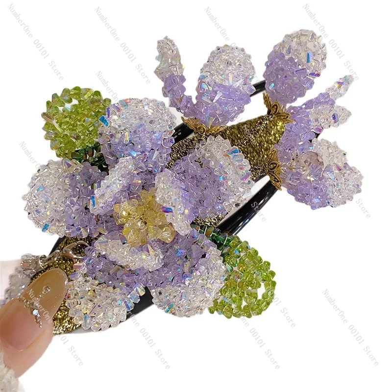 Elegant Crystal Flower Lazy Hair Clip Large Duckbill Claw Barrette Vintage Chinese Style Tassel Updo Holder Hanfu Qipao Hair
Elegant Crystal Flower Lazy Hair Clip Large Duckbill Claw Barrette Vintage Chinese Style Tassel Updo Holder Hanfu Qipao Hair