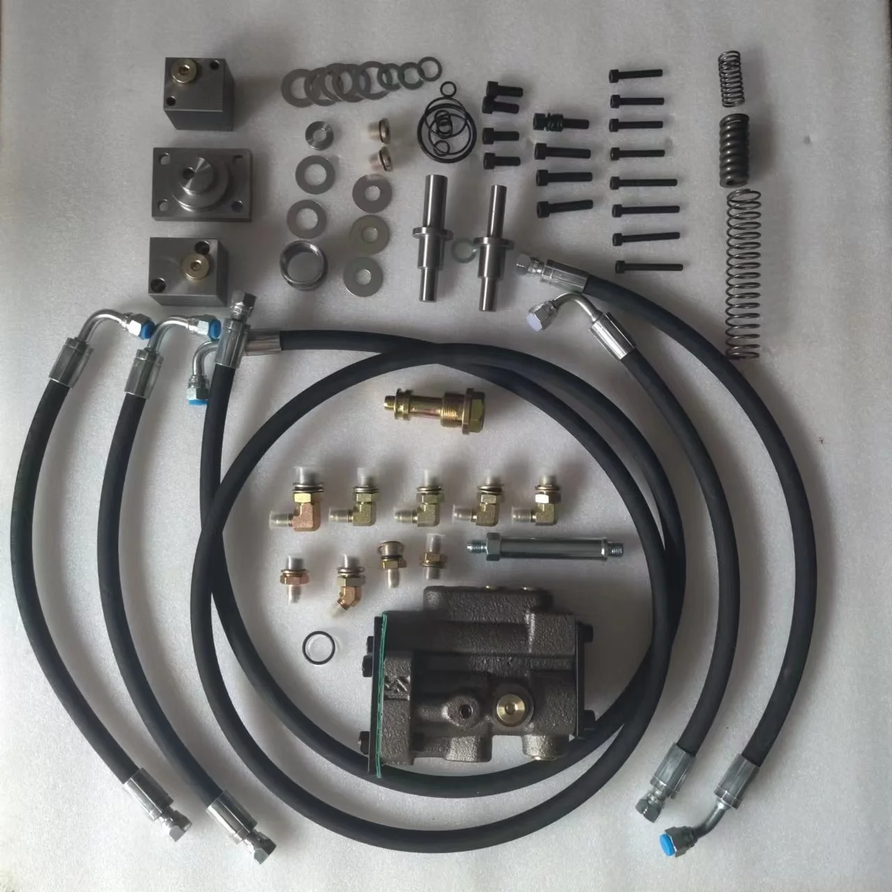 Excavator Spare Parts Electric Conversion Kit for EX120-2 EX120-3 Hydraulic Pump Regulator Kit
Excavator Spare Parts Electric Conversion Kit for EX120-2 EX120-3 Hydraulic Pump Regulator Kit