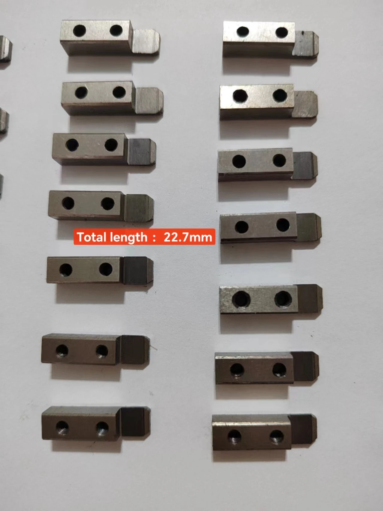 SMT AI prats Electronic mechanical Equipment Parts Electronic insert Machine Parts AI Insert machine parts 44241604 AI SMT Part
SMT AI prats Electronic mechanical Equipment Parts Electronic insert Machine Parts AI Insert machine parts 44241604 AI SMT Part