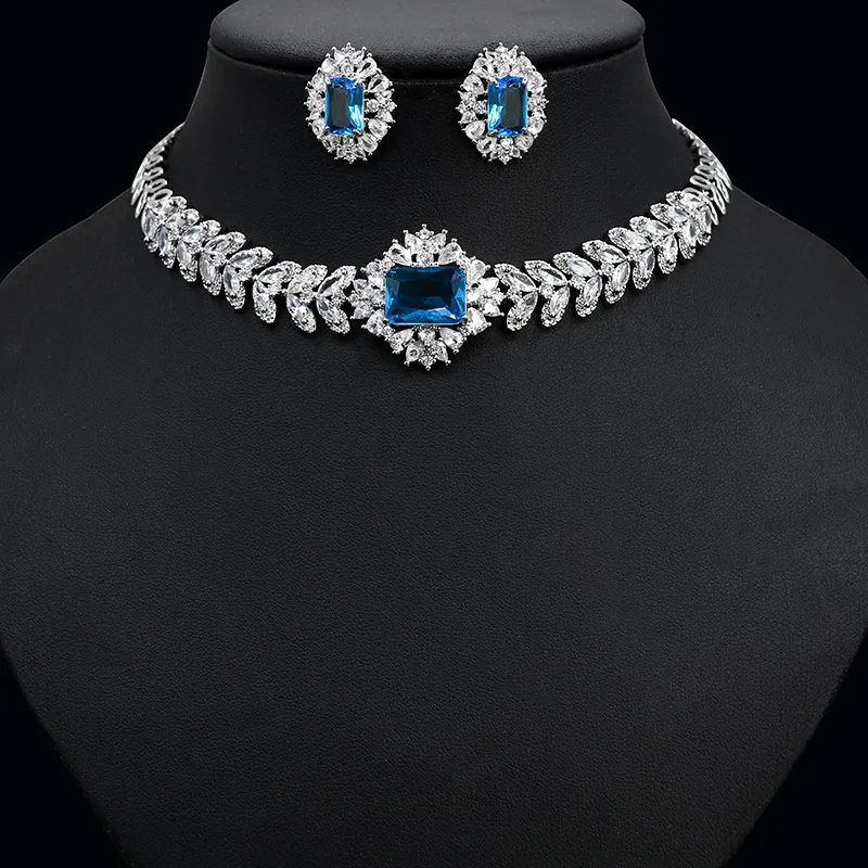 European and American Bride Sets with Copper Inlaid Zircon Necklaces, Necklace Sets, and Women's Fashion Accessories
European and American Bride Sets with Copper Inlaid Zircon Necklaces, Necklace Sets, and Women's Fashion Accessories