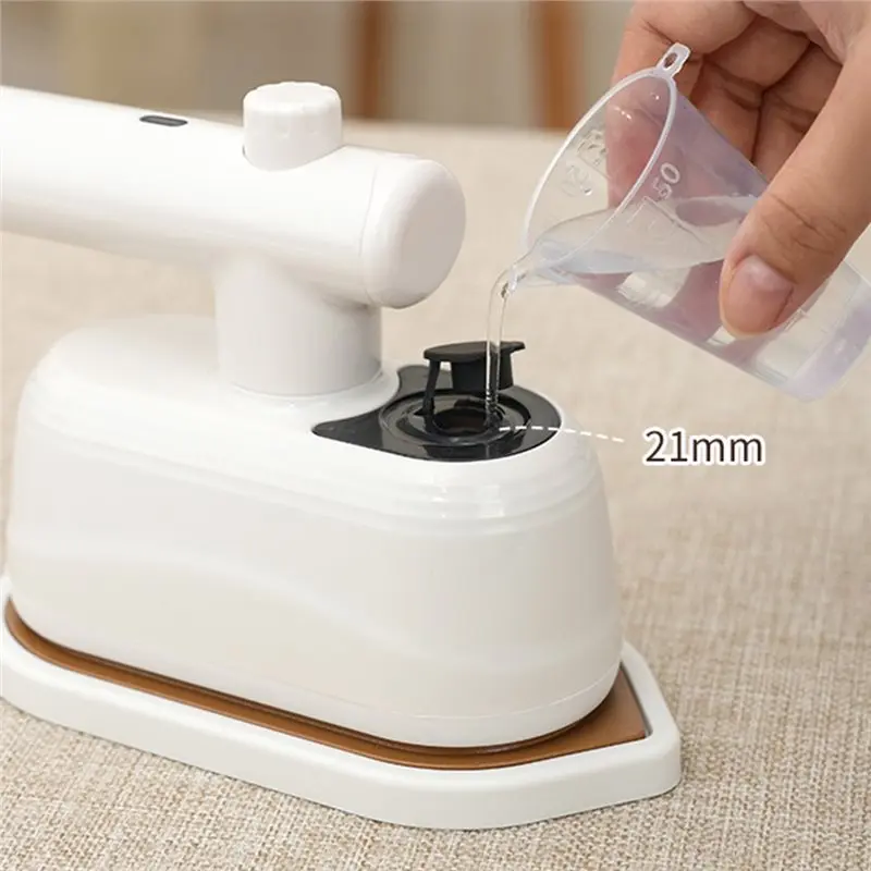 Утюг для путешествий T83C-All-Fabric 2-в-1 с функцией удаления складок и паром, 180 градусов ° Поворотная ручка, быстрый нагрев, большая панель, вилка стандарта США
Утюг для путешествий T83C-All-Fabric 2-в-1 с функцией удаления складок и паром, 180 градусов ° Поворотная ручка, быстрый нагрев, большая панель, вилка стандарта США