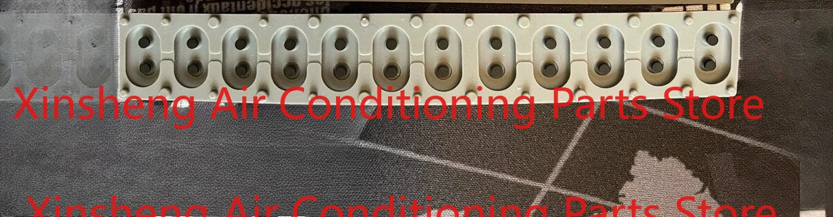 Suitable for Roland GW8, GW7 arrangement electronic organ synthesizer original conductive rubber
Suitable for Roland GW8, GW7 arrangement electronic organ synthesizer original conductive rubber