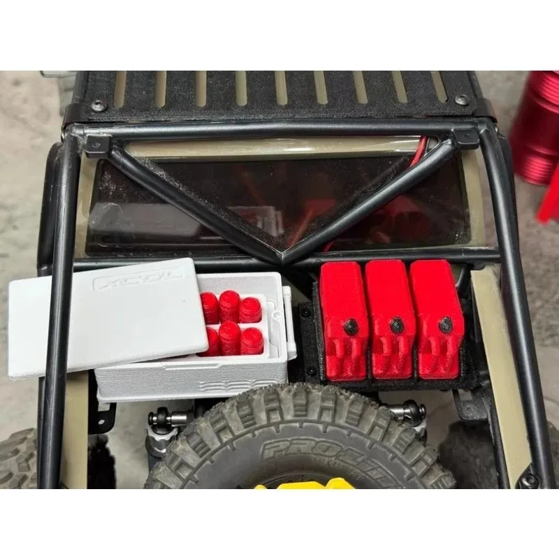 Upgrade Parts for Axial SCX10 III 1987 Toyota SR5 1/10 RC Crawler Truck Rear Spare Tire Mount Fridge Fuel Tank Scale Accessories
Upgrade Parts for Axial SCX10 III 1987 Toyota SR5 1/10 RC Crawler Truck Rear Spare Tire Mount Fridge Fuel Tank Scale Accessories
