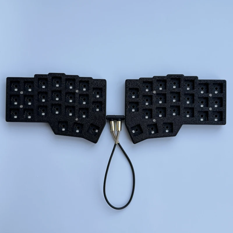 Corne v4 Cherry Split Keyboard Kit Wired Vial Rgb HotSwap Ergonomic Gaming Left And Right Handed Mechanical Keyboards Custom
Corne v4 Cherry Split Keyboard Kit Wired Vial Rgb HotSwap Ergonomic Gaming Left And Right Handed Mechanical Keyboards Custom