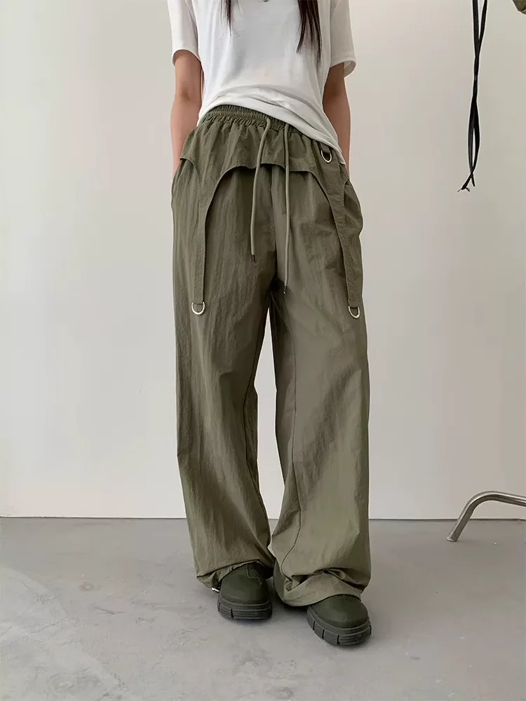 Pants Women Vintage Irregular Metal Button Elastic Waist Straight Long Trousers 2025 Summer Casual Versatile Streetwear
Pants Women Vintage Irregular Metal Button Elastic Waist Straight Long Trousers 2025 Summer Casual Versatile Streetwear