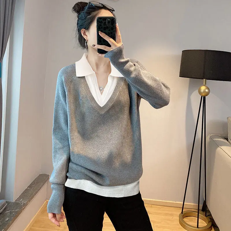 Pullover sweater female 2023 spring gray stitching fake two-piece knitted women belly covering versatile bottom sweater pullover
Pullover sweater female 2023 spring gray stitching fake two-piece knitted women belly covering versatile bottom sweater pullover