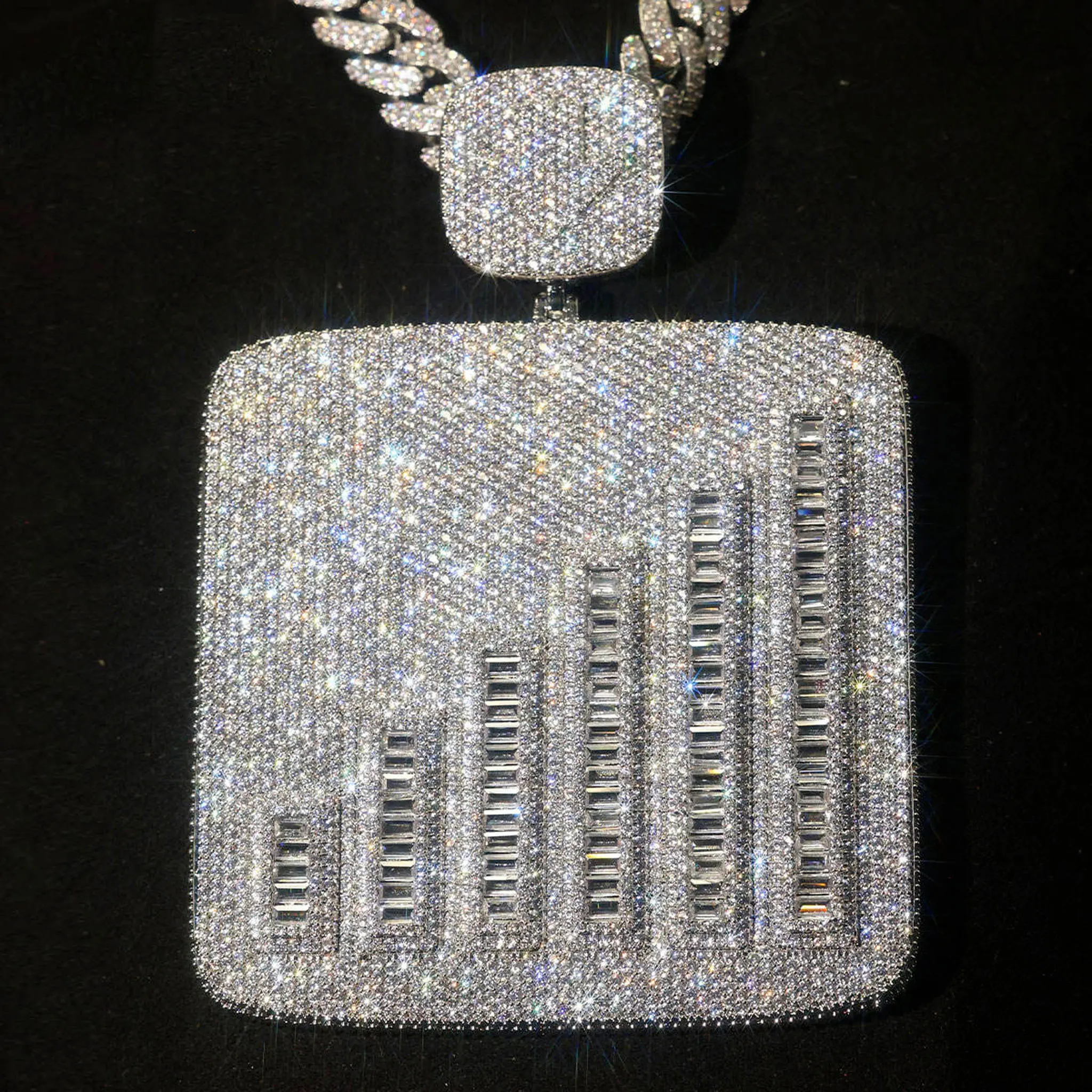 Hip Hop Men's Iced Out Bar Chart Pendant with Cuban Link Chain Bling CZ Jewelry Gift luxury and elegance Festival Jewelry
Hip Hop Men's Iced Out Bar Chart Pendant with Cuban Link Chain Bling CZ Jewelry Gift luxury and elegance Festival Jewelry
