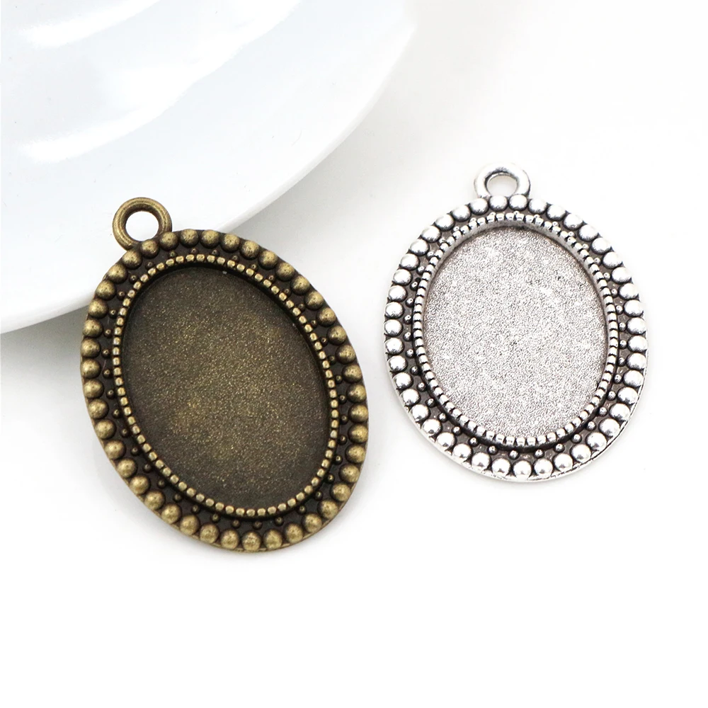 10pcs 18x25mm Inner Size Antique Silver Plated And Bronze Flowers Style Cameo Cabochon Base Setting Pendant necklace findings-
10pcs 18x25mm Inner Size Antique Silver Plated And Bronze Flowers Style Cameo Cabochon Base Setting Pendant necklace findings-