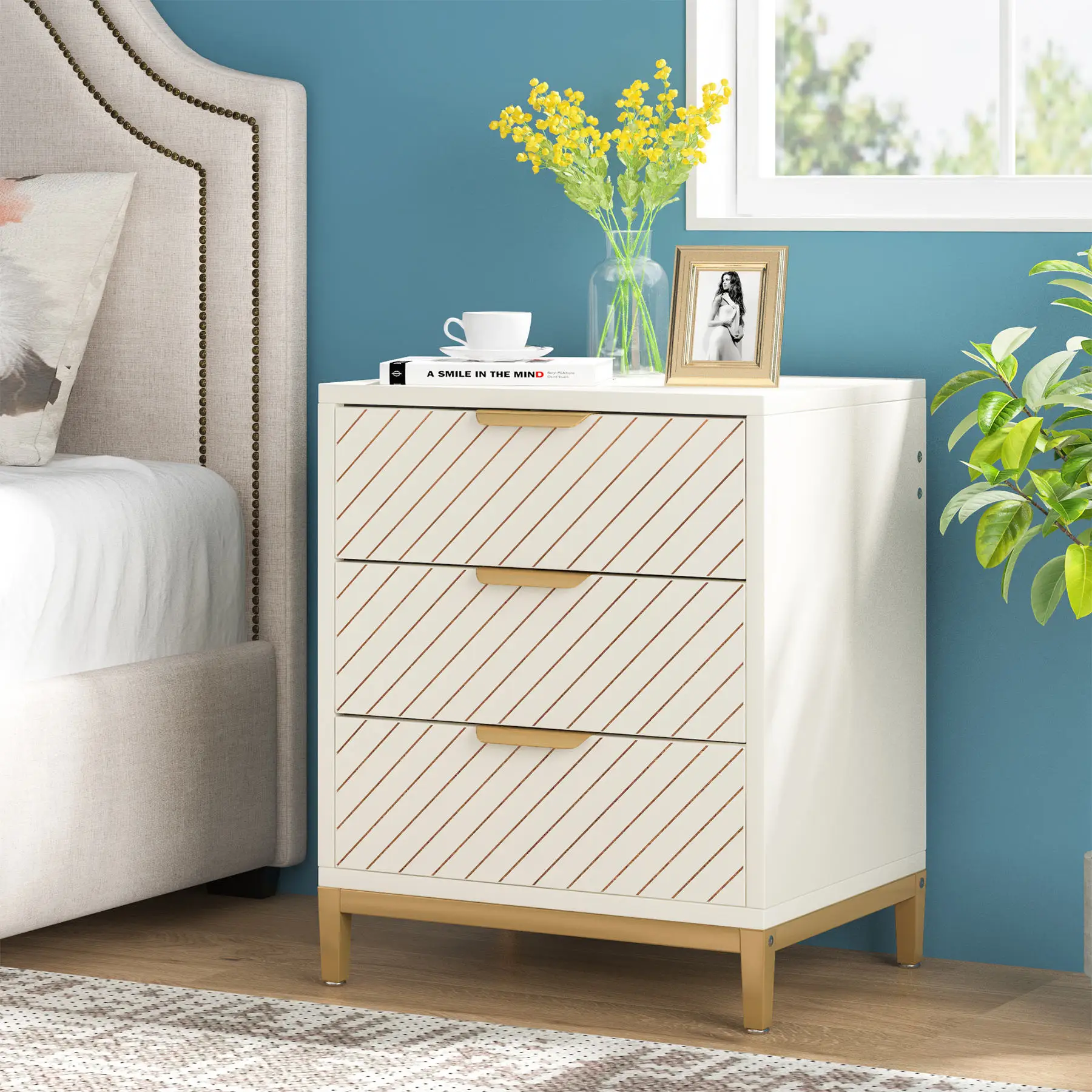 Advanced Modern European Elegant Simple White Wooden Bedside Table Bedroom Nightstand Furniture
Advanced Modern European Elegant Simple White Wooden Bedside Table Bedroom Nightstand Furniture