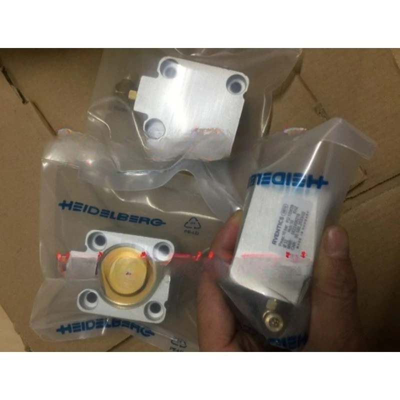 Parts for 00.580.3533/02 Heidelberg machine version cylinder, Heidelberg printing press parts
Parts for 00.580.3533/02 Heidelberg machine version cylinder, Heidelberg printing press parts