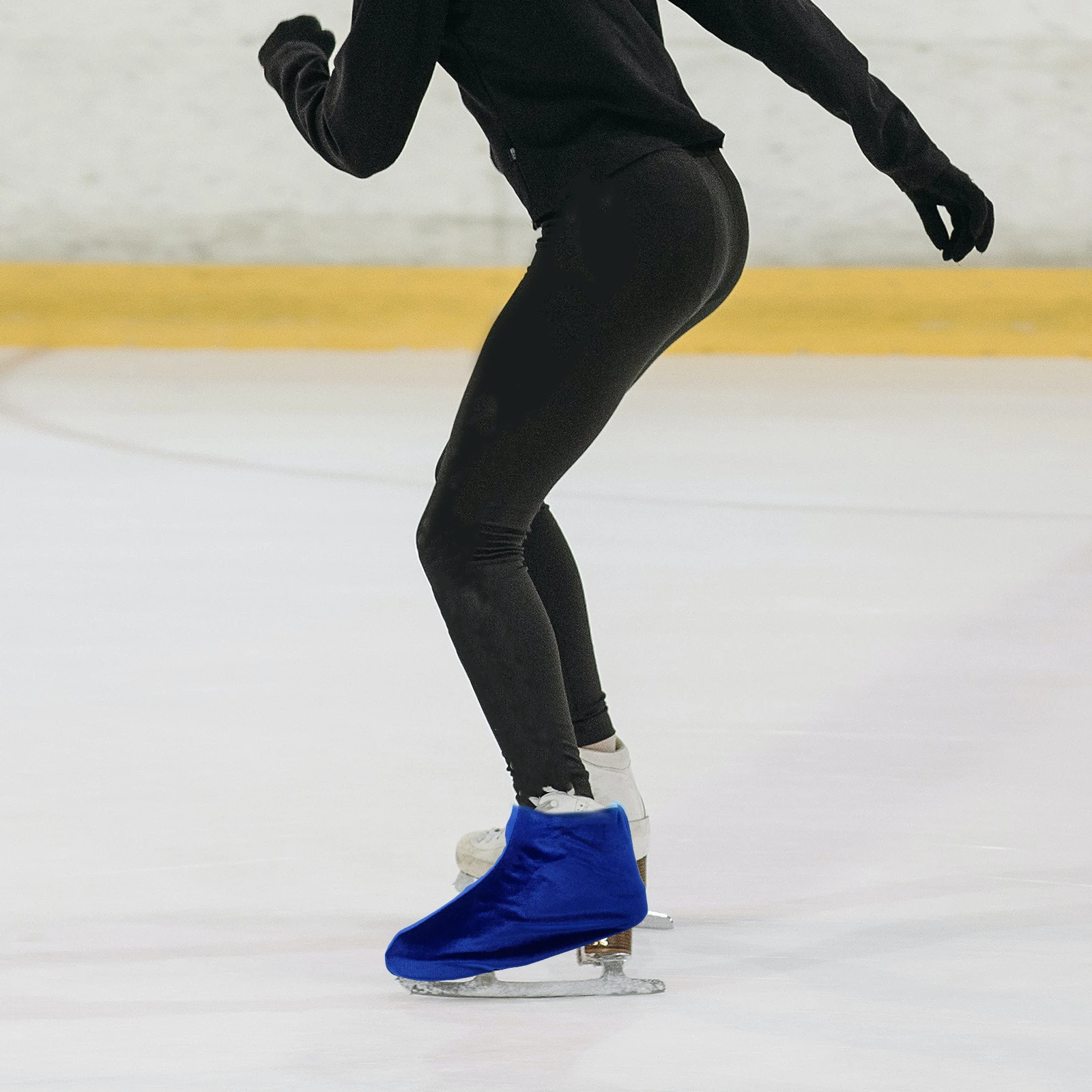 1 пара износостойких чехлов для коньков, полиэстеровые защитные чехлы для ботинок для катания на коньках, легкие чехлы для коньков, портативный чехол для ботинок
1 пара износостойких чехлов для коньков, полиэстеровые защитные чехлы для ботинок для катания на коньках, легкие чехлы для коньков, портативный чехол для ботинок