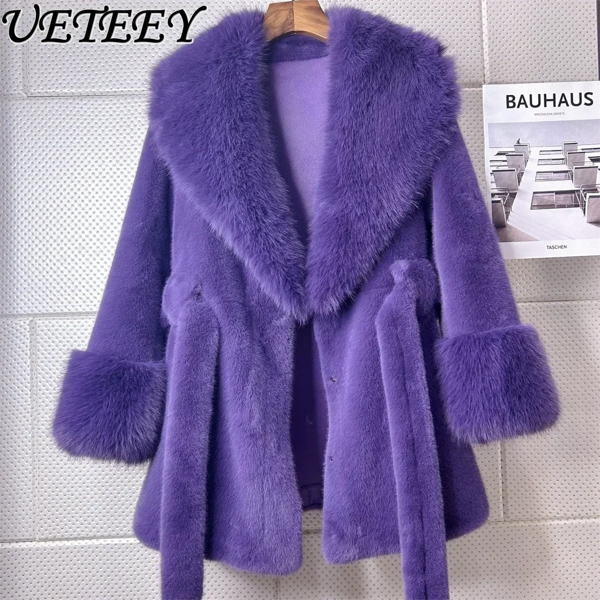 2023 Winter New Lace-up Waist Long Fur Coat Women Slim-Fit Toka Thickened Fleece Plush Coats High-Grade Luxury Furry Jacket Lady
2023 Winter New Lace-up Waist Long Fur Coat Women Slim-Fit Toka Thickened Fleece Plush Coats High-Grade Luxury Furry Jacket Lady