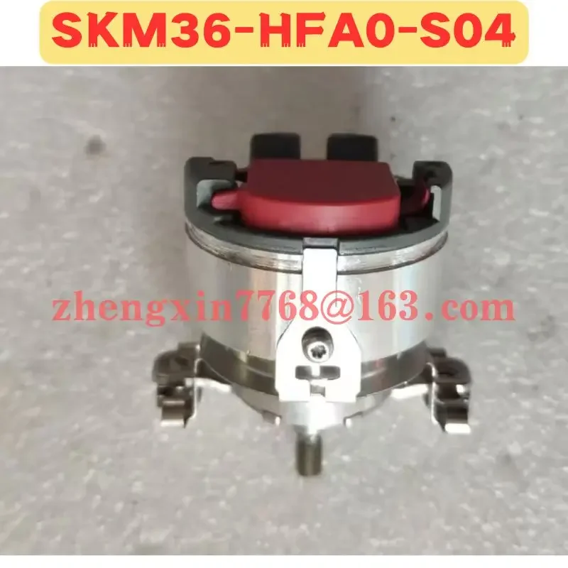 Б/у энкодер SKM36-HFA0-S04 SKM36 HFA0 S04 Нормальная функция протестирована в порядке
Б/у энкодер SKM36-HFA0-S04 SKM36 HFA0 S04 Нормальная функция протестирована в порядке