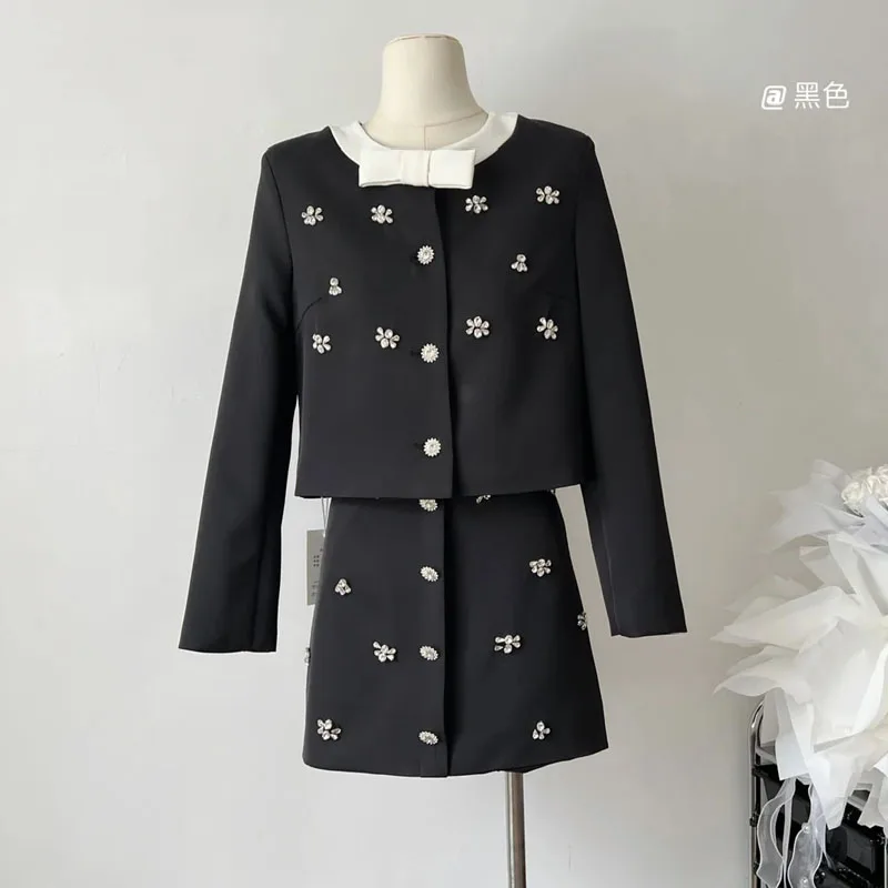 Autumn Winter Elegant Black Tweed 2 Piece Set Women Long Sleeve Woolen Jacket Short Coat Mini Skirts Suits Fashion Two Piece Set
Autumn Winter Elegant Black Tweed 2 Piece Set Women Long Sleeve Woolen Jacket Short Coat Mini Skirts Suits Fashion Two Piece Set