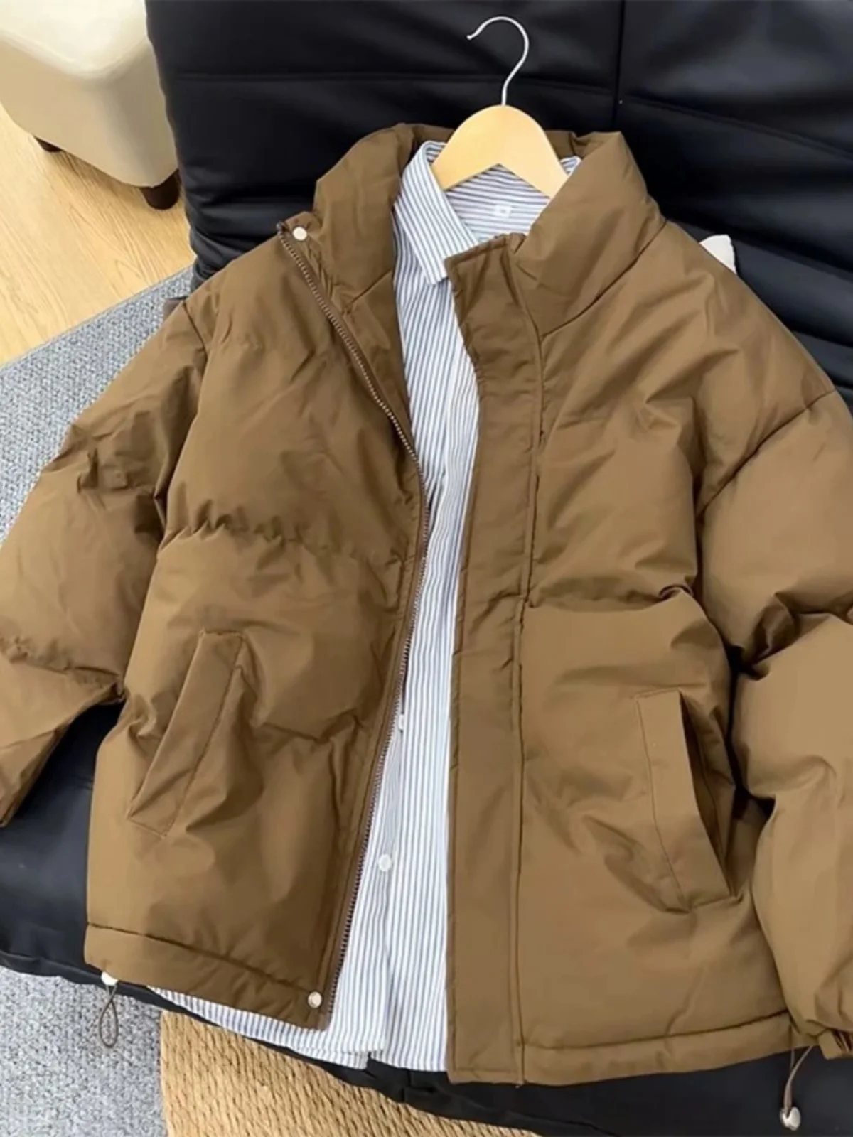 Thiened Cotton Jaet Men's Winter Warm Stand Collar Bread Sle Clothing Youth Casual Faion Polyester Fiber Zipper Closure
Thiened Cotton Jaet Men's Winter Warm Stand Collar Bread Sle Clothing Youth Casual Faion Polyester Fiber Zipper Closure