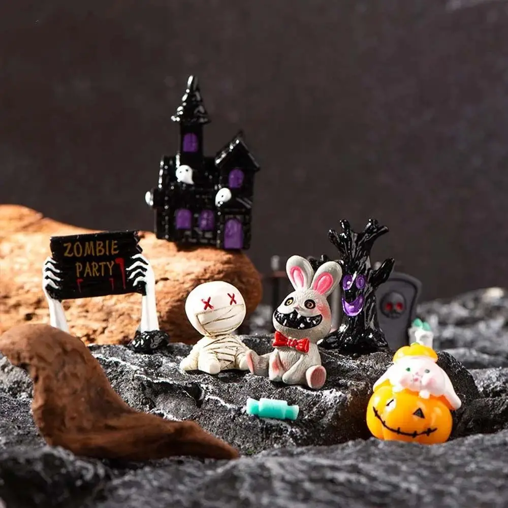 Cartoon Halloween Pumpkin Skeleton Figurines 3D Resin Craft Mummy Skull Statue Mini DIY Miniatures Ghost Ornaments Home Decor 
Cartoon Halloween Pumpkin Skeleton Figurines 3D Resin Craft Mummy Skull Statue Mini DIY Miniatures Ghost Ornaments Home Decor