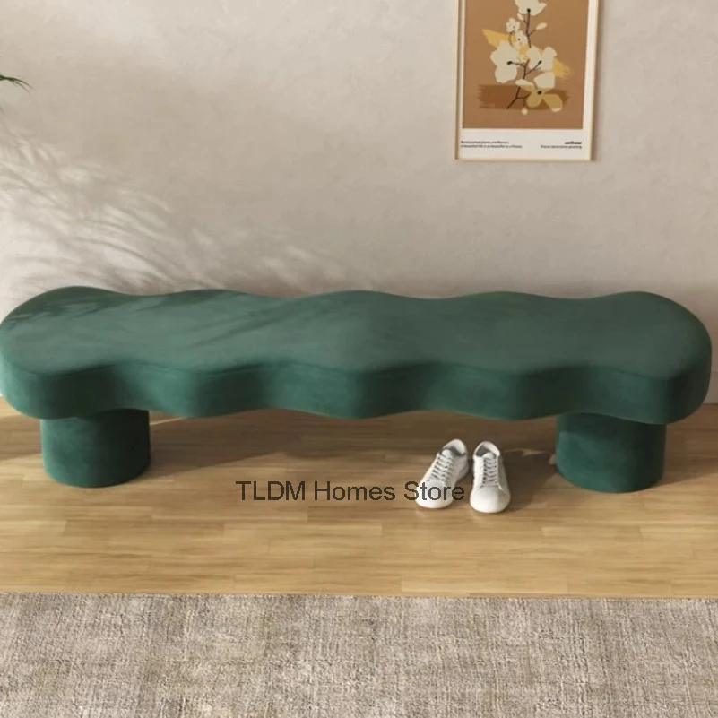 Nordic Designer Stools Creative Living Room Furniture Lamb Velvet Bench Home Sofa Ottomans Entrance Bedroom Shoe Changing Stool
Nordic Designer Stools Creative Living Room Furniture Lamb Velvet Bench Home Sofa Ottomans Entrance Bedroom Shoe Changing Stool