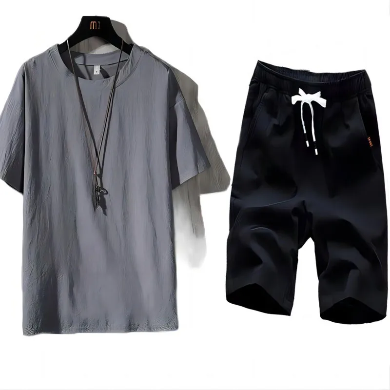Men's casual T-shirt and shorts set solid color sportswear summer fashion loose suit 2024
Men's casual T-shirt and shorts set solid color sportswear summer fashion loose suit 2024