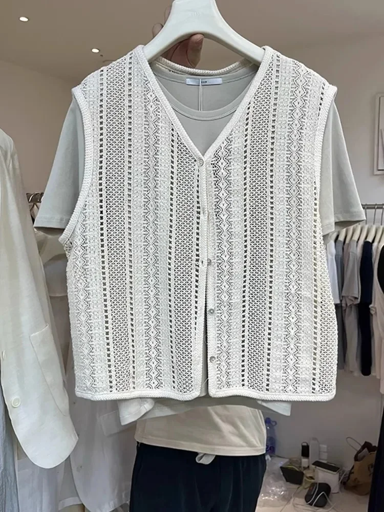 plus Size Lace Hollow Knitted Vest Women Summer Loose Versatile Layering Open Cardigan Small Vest Korean Style Casual Wear
plus Size Lace Hollow Knitted Vest Women Summer Loose Versatile Layering Open Cardigan Small Vest Korean Style Casual Wear