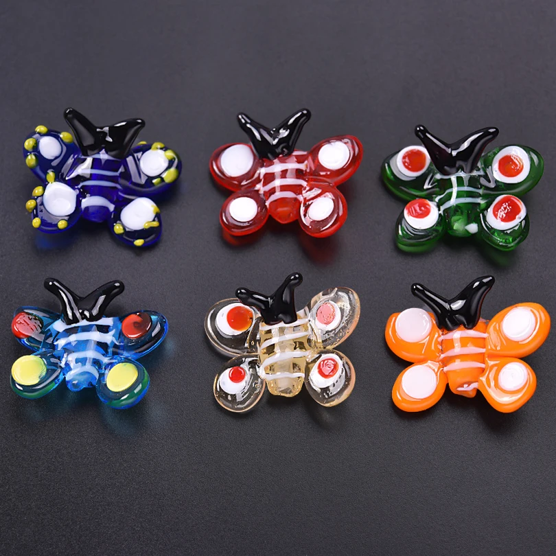 6pcs Fashionable Versatile Butterfly Pendant Handmade Glass Personalized Jewelry Pendant Diy Men Women Party Wearing Necklace
6pcs Fashionable Versatile Butterfly Pendant Handmade Glass Personalized Jewelry Pendant Diy Men Women Party Wearing Necklace