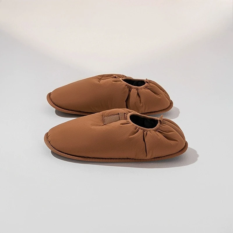 Домашние тапочки для пар, новые, повседневные, универсальные, из вельвета, теплые, на мягкой подошве, хлопковые, осенне-зимние, водонепроницаемые, из пуховой ткани
Домашние тапочки для пар, новые, повседневные, универсальные, из вельвета, теплые, на мягкой подошве, хлопковые, осенне-зимние, водонепроницаемые, из пуховой ткани