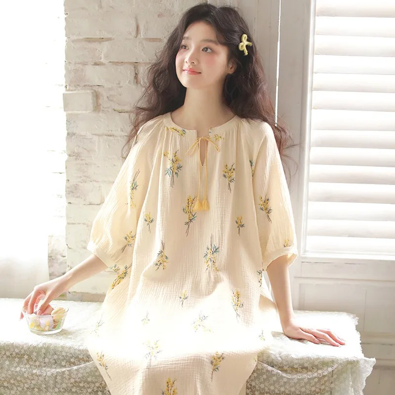 Spring New Summer Women's Lightweight Nightgown, Pure Cotton Double Layer, Loose Fit with 3/4 Sleeves and Versatile Long Skirt
Spring New Summer Women's Lightweight Nightgown, Pure Cotton Double Layer, Loose Fit with 3/4 Sleeves and Versatile Long Skirt
