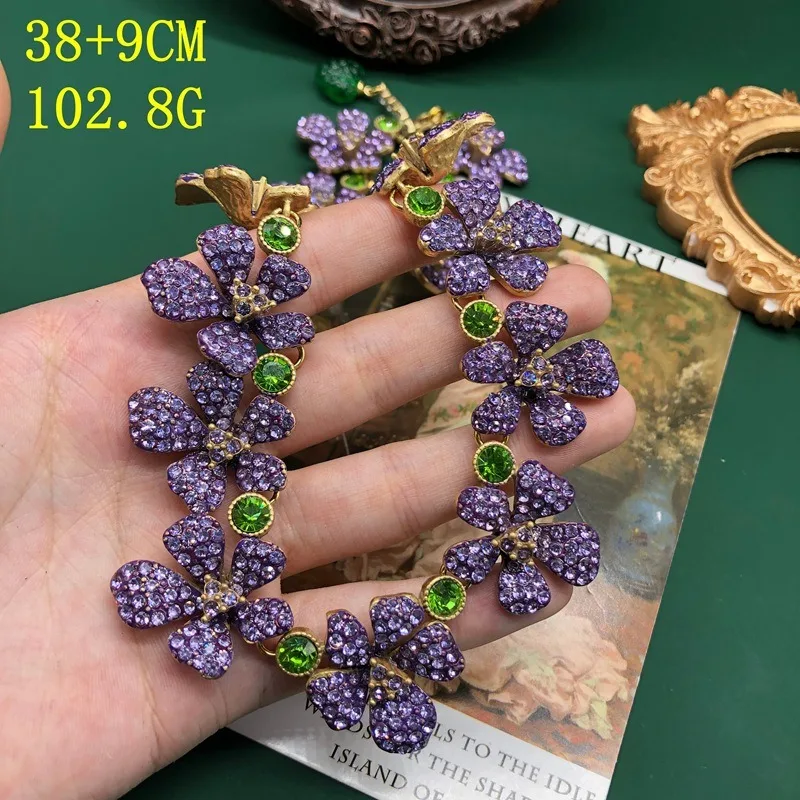 Fashion Exquisite Flower Necklace Earrings Set Spray Painted Purple Rhinestone Inlaid Jewelry Women's Accessories Heavy Industry
Fashion Exquisite Flower Necklace Earrings Set Spray Painted Purple Rhinestone Inlaid Jewelry Women's Accessories Heavy Industry