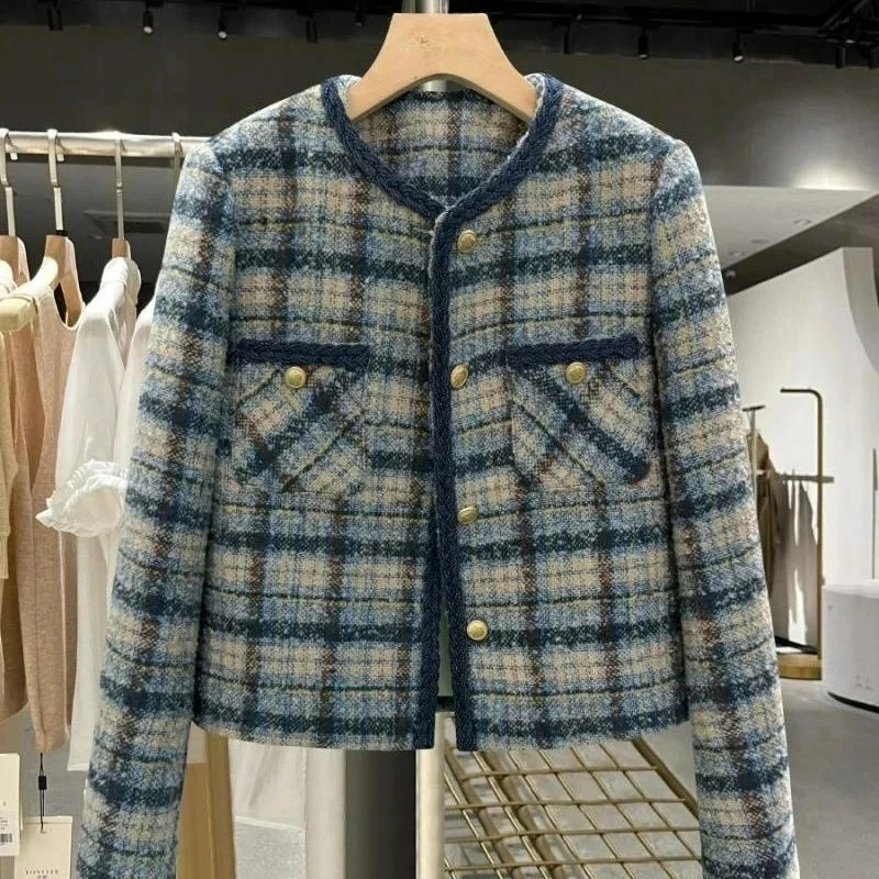 2026 New Autumn Korean Small Fragrant Coat Women Short Jacket Female Tweed Wool Outwear Casual Plaid Blazer Tops Ladies Outwear
2026 New Autumn Korean Small Fragrant Coat Women Short Jacket Female Tweed Wool Outwear Casual Plaid Blazer Tops Ladies Outwear
