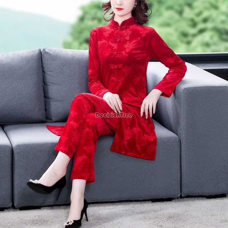 2024 autumn winter new chinese retro style velvet tang suit set stand collar blouse long trousers cheongsam two-piece set b133
2024 autumn winter new chinese retro style velvet tang suit set stand collar blouse long trousers cheongsam two-piece set b133