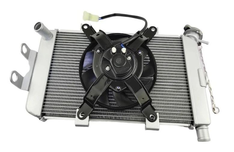 Parts for CF650-2/TR 650GT/400GT Motorcycle Water Tank Assembly Water Cooled Radiator Fan 
Parts for CF650-2/TR 650GT/400GT Motorcycle Water Tank Assembly Water Cooled Radiator Fan