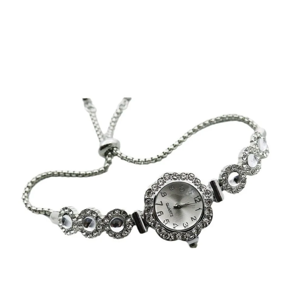 Casual Rhinestone Women Quartz Watch Flowers Pink Bracelet Watch Pull-Open Heart-shaped Ladies Wristwatches Gifts
Casual Rhinestone Women Quartz Watch Flowers Pink Bracelet Watch Pull-Open Heart-shaped Ladies Wristwatches Gifts