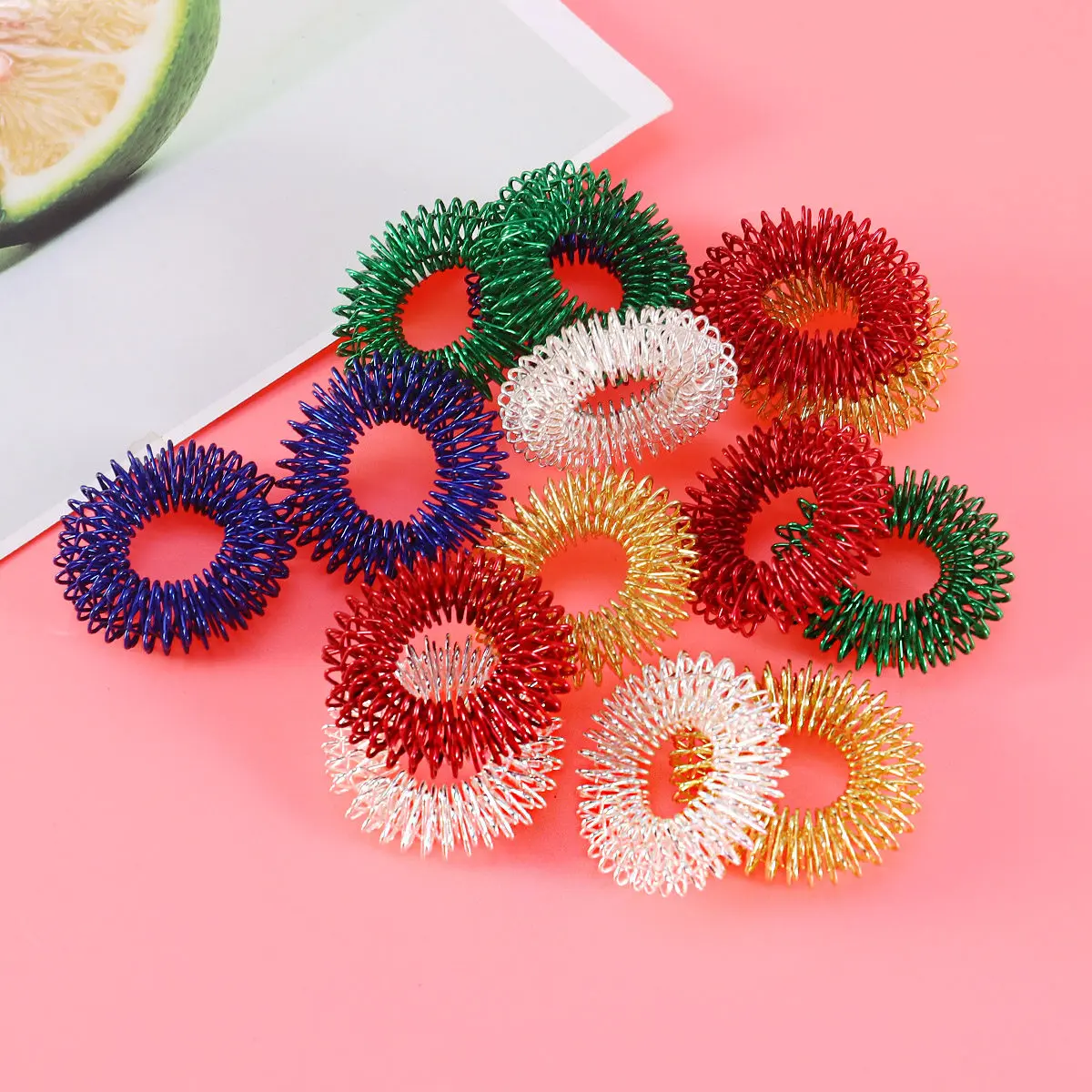 15Pcs Spiky Finger Massage Rings Spring Acupressure Sensory Stress Reducer for Adults Red Blue Green Gold Silver
15Pcs Spiky Finger Massage Rings Spring Acupressure Sensory Stress Reducer for Adults Red Blue Green Gold Silver