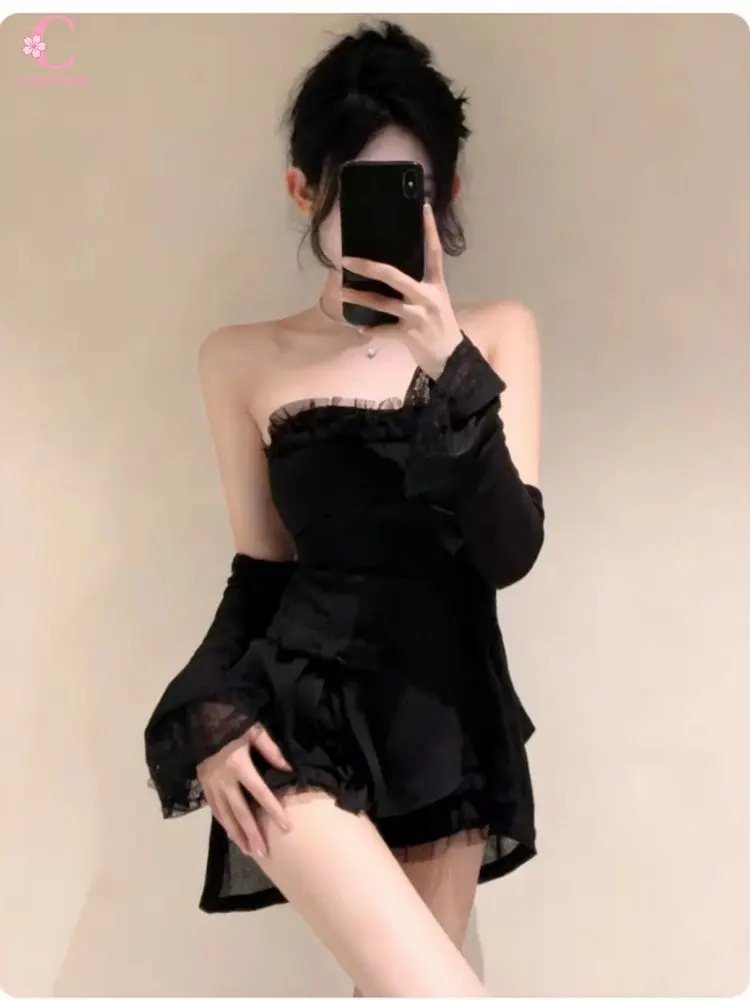 Elegant Hepburn Style 3-Piece Set Women Black Lace Sheer Cardigan + Bow Tube Top + Mesh Skort Y2K Coquette Outfit Korean Chic
Elegant Hepburn Style 3-Piece Set Women Black Lace Sheer Cardigan + Bow Tube Top + Mesh Skort Y2K Coquette Outfit Korean Chic