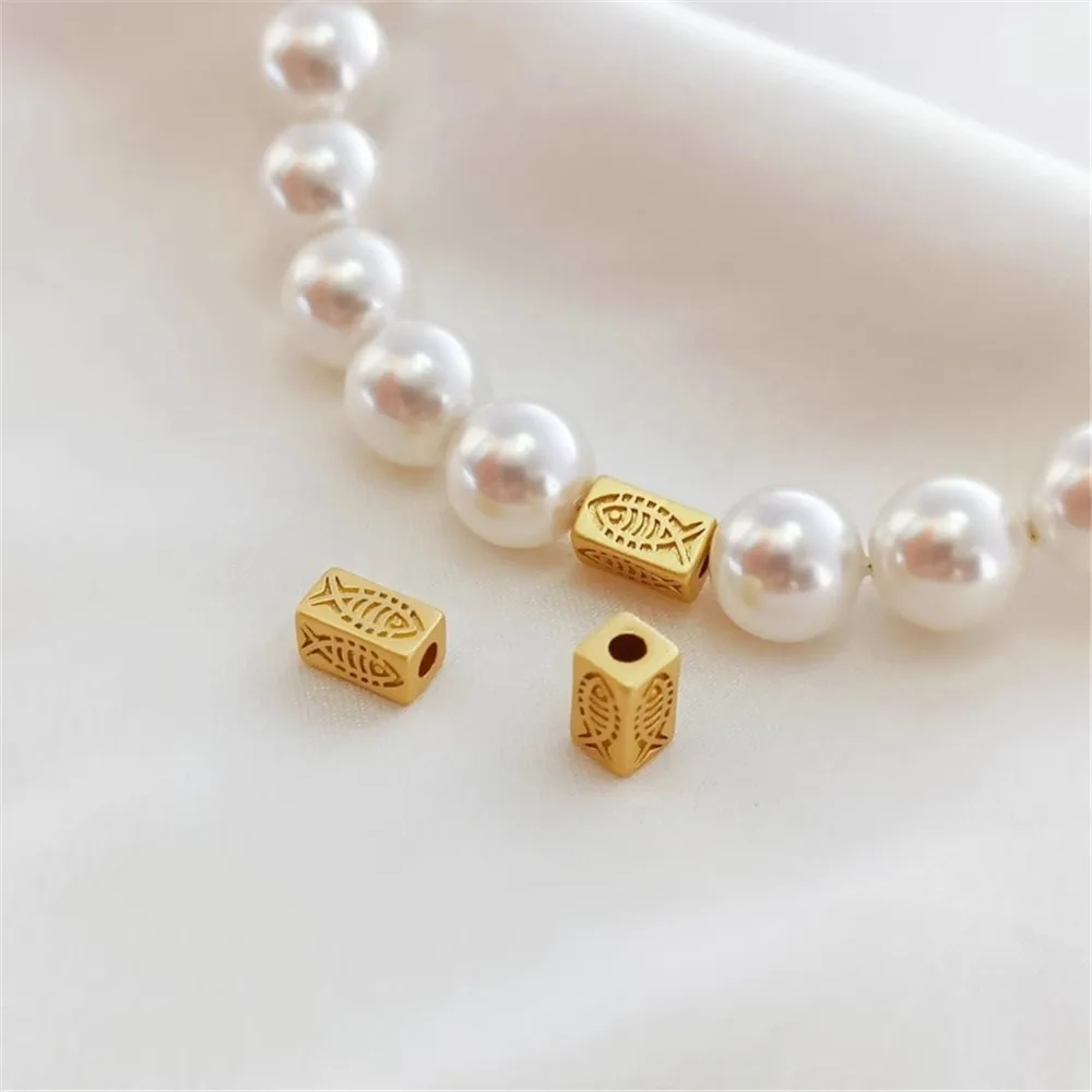 Ancient-style Gold Accessories, 18K Matte Goldfish Pattern, Rectangular Beaded Stringing, Bulk Handmade DIY Jewelry Accessories
Ancient-style Gold Accessories, 18K Matte Goldfish Pattern, Rectangular Beaded Stringing, Bulk Handmade DIY Jewelry Accessories