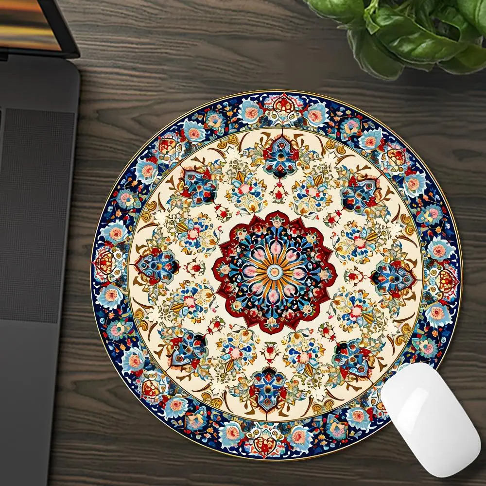Новый коврик для мыши Persia, круглый коврик для мыши, нескользящая резиновая подошва, водонепроницаемый дизайн, офисные игры, универсальный компьютерный стол RUG
Новый коврик для мыши Persia, круглый коврик для мыши, нескользящая резиновая подошва, водонепроницаемый дизайн, офисные игры, универсальный компьютерный стол RUG