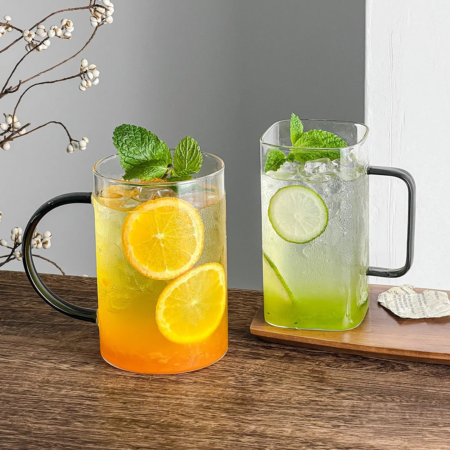 Square Glass with Handle Heat-Resistant High Borosilicate Glasses for Fruit Tea, Juice, Beer Transparent Mugs for Home&Bar
Square Glass with Handle Heat-Resistant High Borosilicate Glasses for Fruit Tea, Juice, Beer Transparent Mugs for Home&Bar