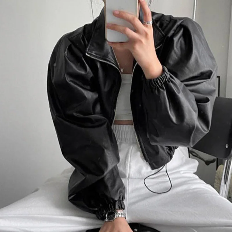 PU Leather Cropped Coat with Zipper for Women, Vintage Punk Jackets, Loose Grunge Fashion, Casual Outerwear, Cute Cool Tops
PU Leather Cropped Coat with Zipper for Women, Vintage Punk Jackets, Loose Grunge Fashion, Casual Outerwear, Cute Cool Tops