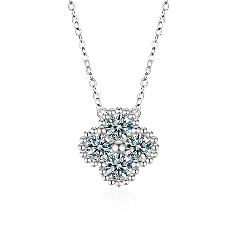18K gold mozzarella diamond four-leaf clover necklace PT950 high version pendant collarbone chain jewelry
18K gold mozzarella diamond four-leaf clover necklace PT950 high version pendant collarbone chain jewelry