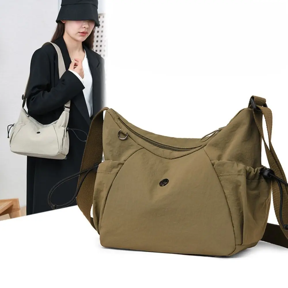 Leisure Zipper Closure Shoulder Bag Ultra-light Large Capacity Messenger Bag Fashionable Adjustable Strap Tote Bag Casual Wear
Leisure Zipper Closure Shoulder Bag Ultra-light Large Capacity Messenger Bag Fashionable Adjustable Strap Tote Bag Casual Wear