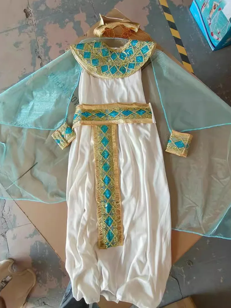 Queen's Dress Halloween Costume Women's Traditional Ethnic Stage Performance Clothing Chinese Manufacturer Original Design
Queen's Dress Halloween Costume Women's Traditional Ethnic Stage Performance Clothing Chinese Manufacturer Original Design