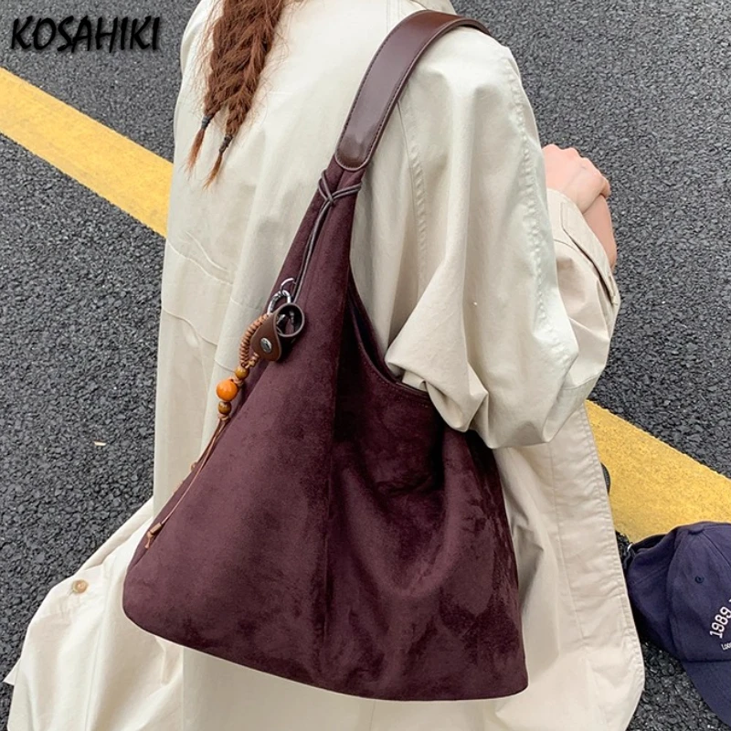 Fashion Casual Travel Bag for Women Luxury Design Y2k Office Lady All Match Shoulder Handbags 2025 Streetwear Vintage Tote Bag
Fashion Casual Travel Bag for Women Luxury Design Y2k Office Lady All Match Shoulder Handbags 2025 Streetwear Vintage Tote Bag