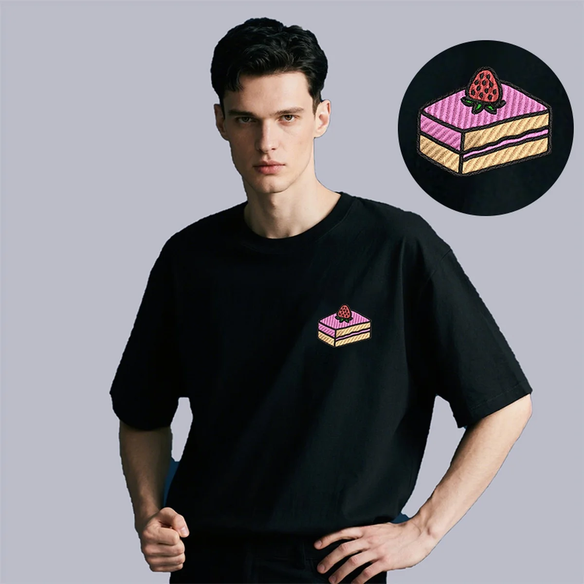 Мужская и женская хлопковая футболка Sugary Bliss с вышивкой — уютные футболки с роскошной вышивкой для ленивых футболок
Мужская и женская хлопковая футболка Sugary Bliss с вышивкой — уютные футболки с роскошной вышивкой для ленивых футболок