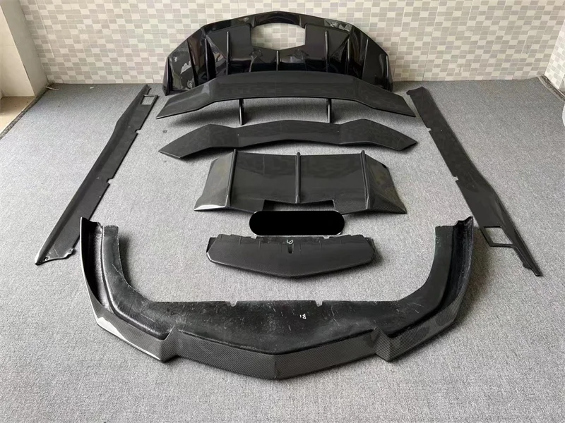 DMC Style High-quality Carbon Fiber Front Lip Rear Diffuser Side Skirt Spoiler for Lamborghini Aventado LP700 LP720 Body Kit
DMC Style High-quality Carbon Fiber Front Lip Rear Diffuser Side Skirt Spoiler for Lamborghini Aventado LP700 LP720 Body Kit