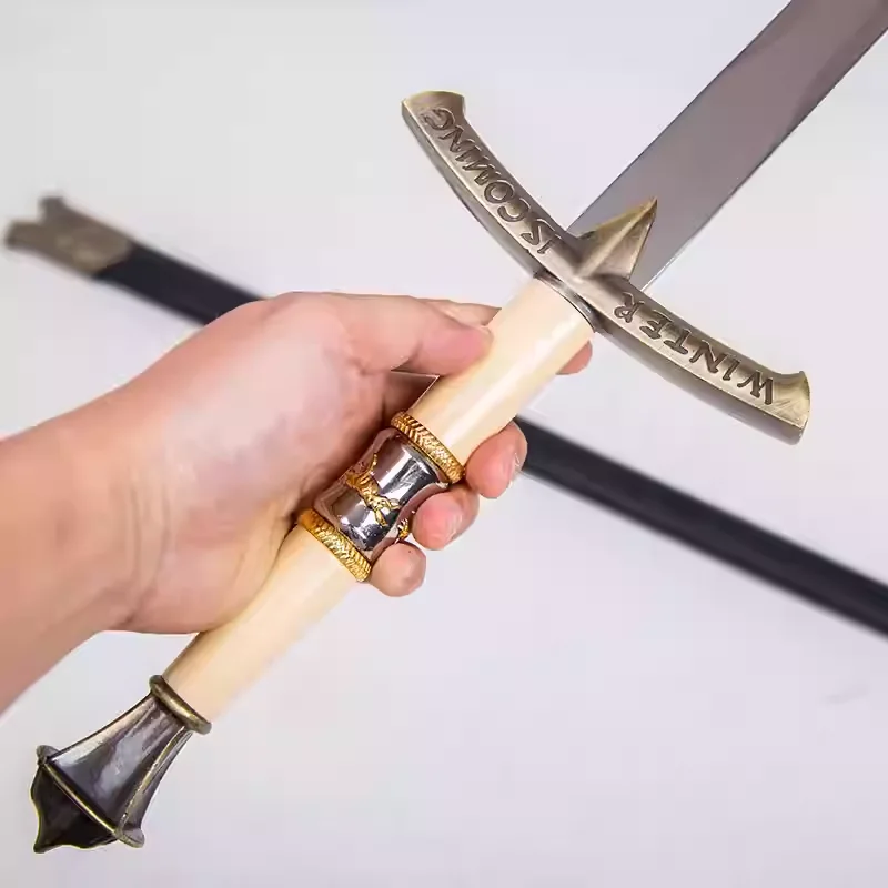 Wolf Head Ice Sword,winter is coming, Song of Ice and Fire, Stark Stainless Steel Sword blade cosplay model,Real sword Not Sharp
Wolf Head Ice Sword,winter is coming, Song of Ice and Fire, Stark Stainless Steel Sword blade cosplay model,Real sword Not Sharp